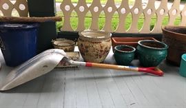 Aluminum scoop/shovel