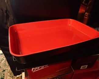 BAKING DISH NEW