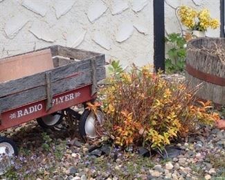 VINTAGE WAGON