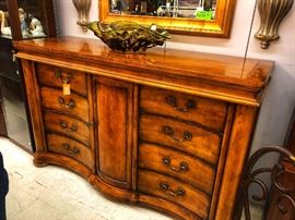 True Treasures console 