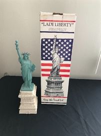 Statue of Liberty statue