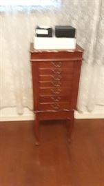Jewelry armoire