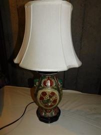 Oriental table lamp