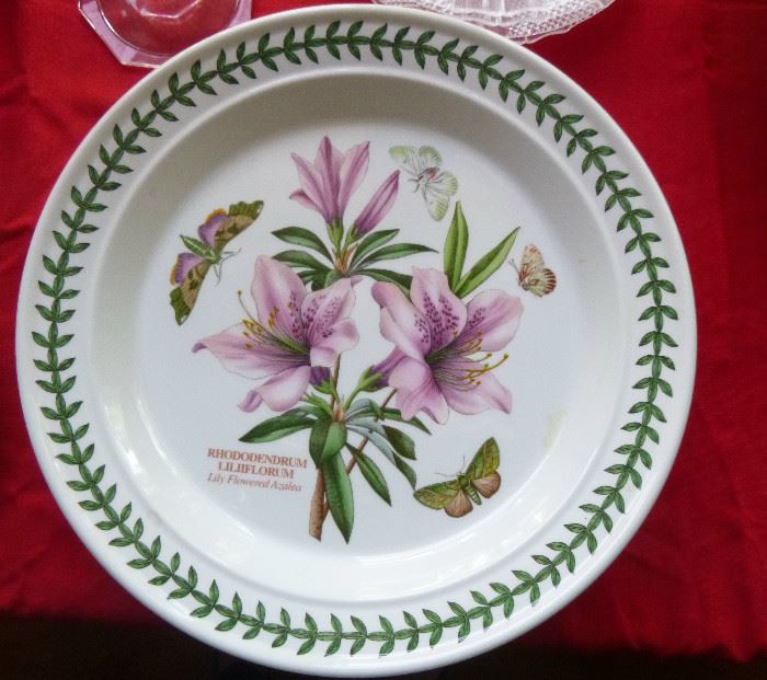 set of Portmeirion botanical dinner plates