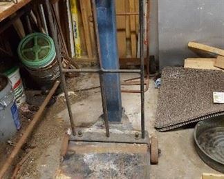 working Vintage Antique  Feed Store Platform Scale 