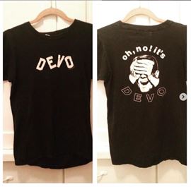 Vintage DEVO tee