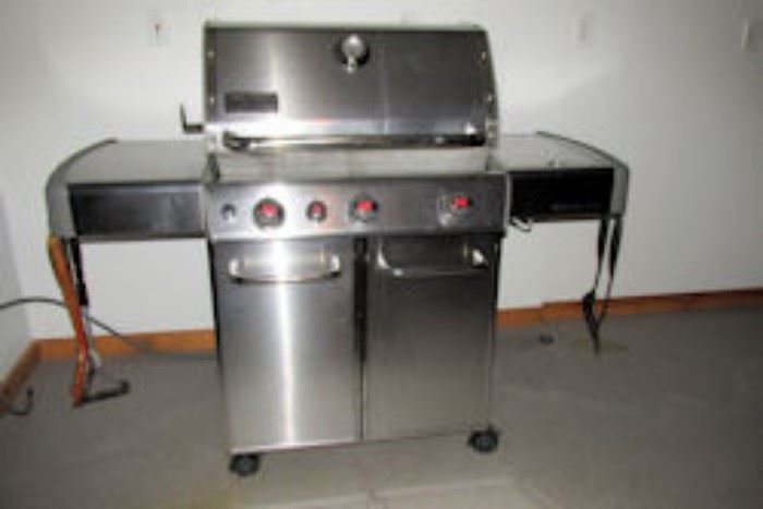 gas grill