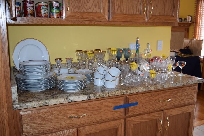 Dishes & Glassware