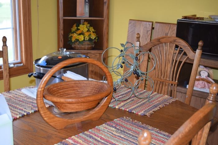 Home Decor, Wine Rack, & Crockpot