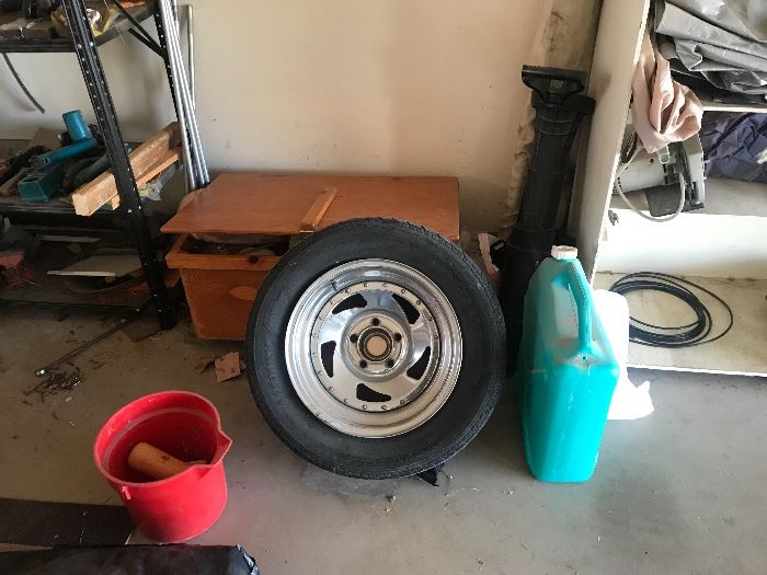 Tires have two sets