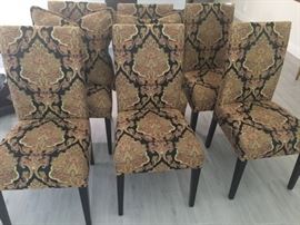 (6) Chairs w/2-throw pillows
