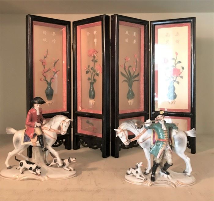 Chinese Table Screen, pictured with 2 European Porcelain Figurines