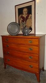 Period Cherry Hepplewhite Chest Of Drawers
