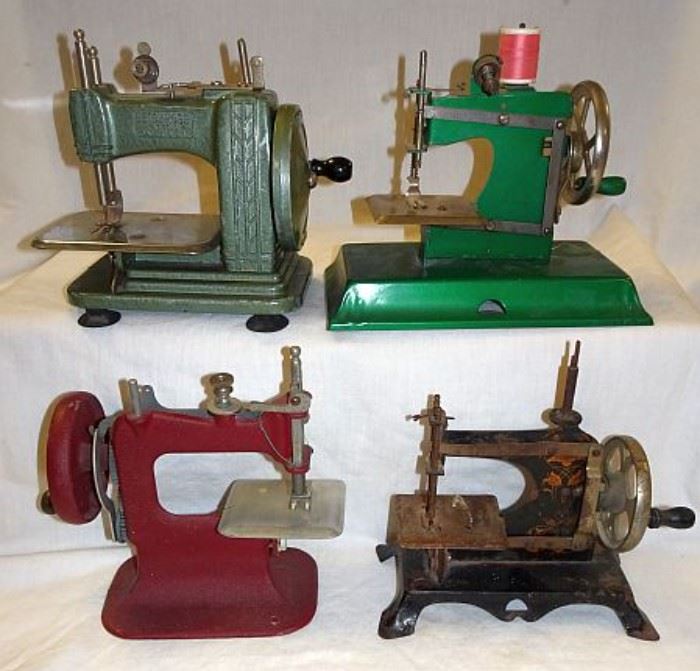 Toy Sewing Machines