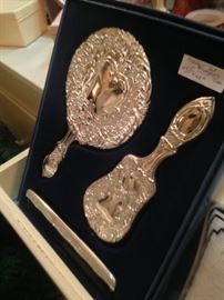 Vanity mirror, brush, and comb