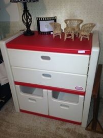 Little Tikes organizer