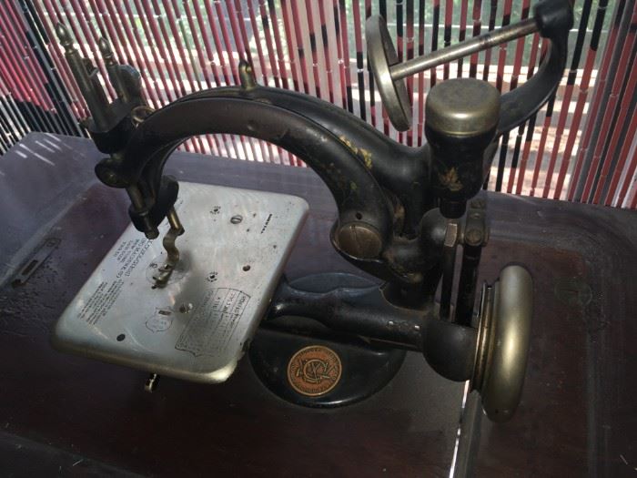 willcox & gibbs sewing machine 