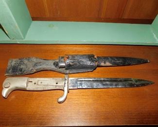 WW2 German Dress Bayonet with Frog(No Handles)