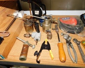 Oil Cans/Tools