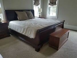 Please note blanket chest not in sale