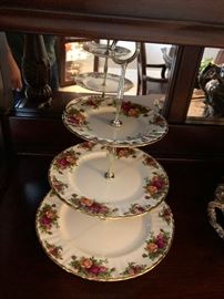 Royal Albert 3 tier cake stand
