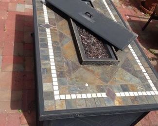 Gas fire pit 