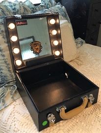 Lighted Make Up Artist Case