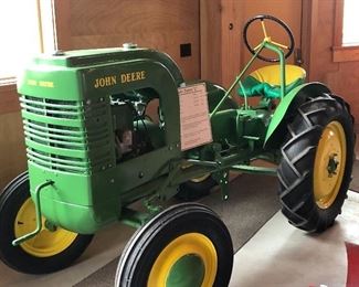 1938 JOHN DEERE  "L" TRACTOR