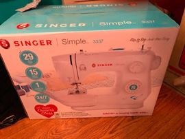 Singer simple sewing machine