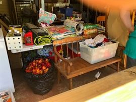 What is that thing up there in the right corner? Is it a floating ghost p3nis?