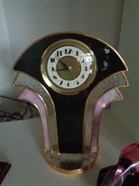 love this funky clock