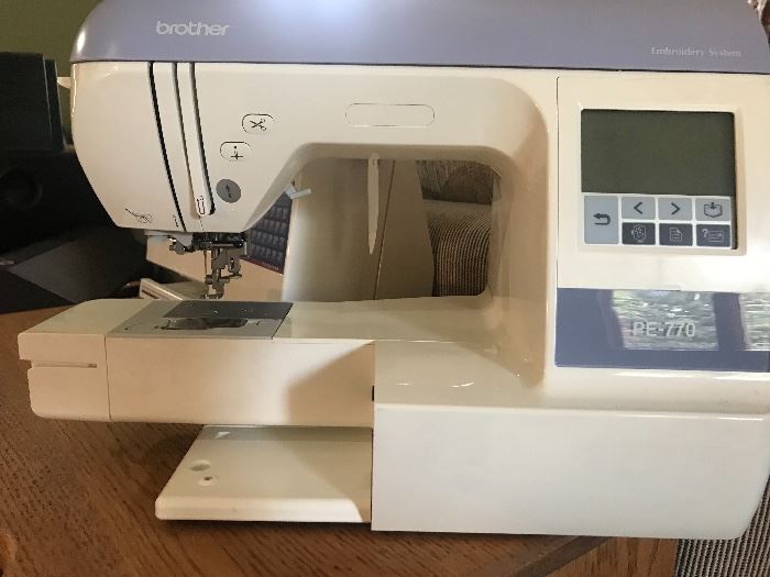 Brother embroidery PE-770 with embroidery arm