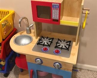 Play Kitchen