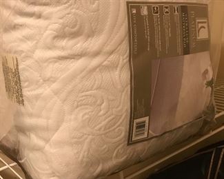 Queen Ultra Luxe Mattress Pad