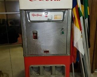 Cavalier Coca Cola machine 