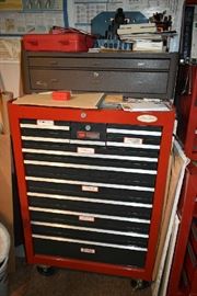 CRAFTSMAN TOOL CHEST-TOOLS SOLD SEPARATELY 
