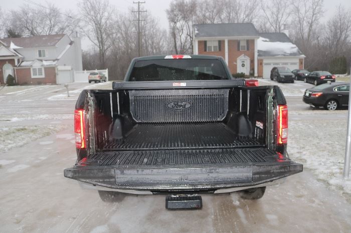 FORD F-150 TRUCK BED