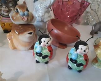 Super cute ladybug salt and pepper shakers