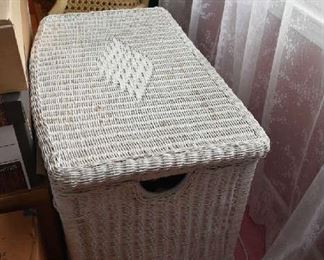 WICKER TRUNK