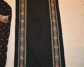 VERA BRADLEY GARMENT BAG