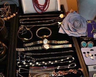 COSTUME JEWELRY 