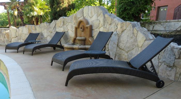 Loungers from Yard Art
