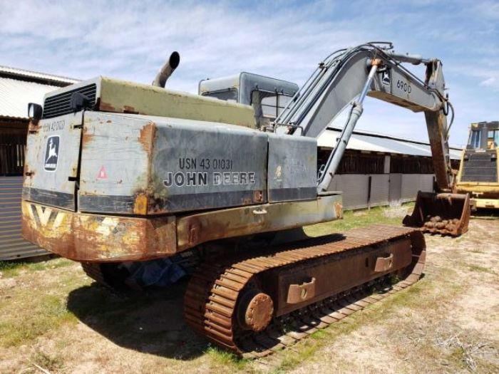 #59: John Deere 690D Excavator, See Video!!https://bid.bidfastandlast.com/bid/37746?item=2250068&section=auction
Less than 3000 hours