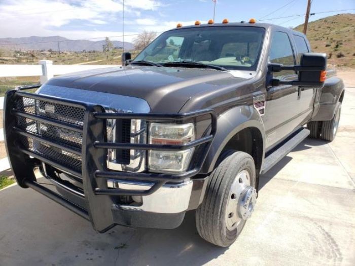 #69: 2008 Ford F-450 Super Duty Lariat 6.4L Turbo Diesel 4×4, See Video! https://bid.bidfastandlast.com/bid/37746?item=2250071&section=auction
Complete new engine bulletproofed and deleted, has original parts if wanted. Power Windows and Locks, Power Seats and Rear Sliding Window, Kenwood Head Unit, All Tires Have Plenty of Tread, 138,959 Miles. Vin: 1FTXW43R38EA83176, Pintle Hitch Not Included