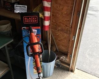 Black & Decker electric Weedwhacker