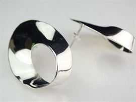 Silver Folded Ribbon Earrings