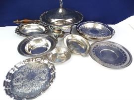 SilverPlated Chafing Dish Set  SilverPlate Serving Bowls and Plates