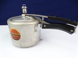 Vintage Hawkins Aluminum Pressure Cooker