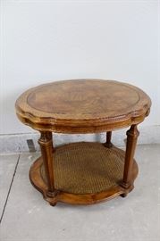 ETHAN ALLEN SIDE TABLE