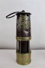 ENGLISH MINER'S  LAMP